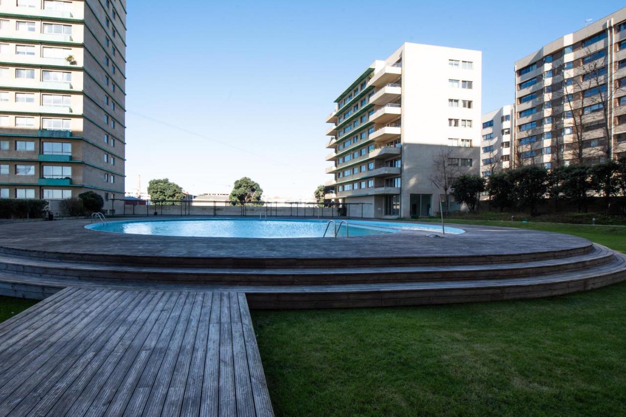 מטוסיניוס Apartament Em Condominio Com Piscina מראה חיצוני תמונה